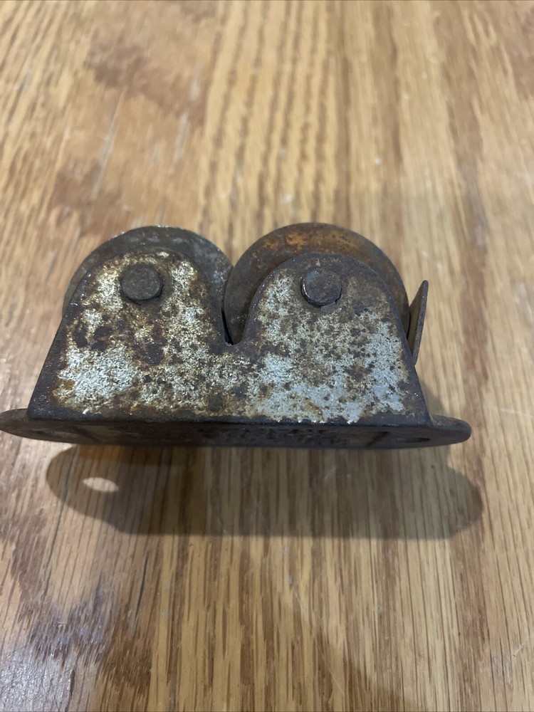 ANTIQUE GUARANTEED KNIFE SHARPENER RUSTY RARE!