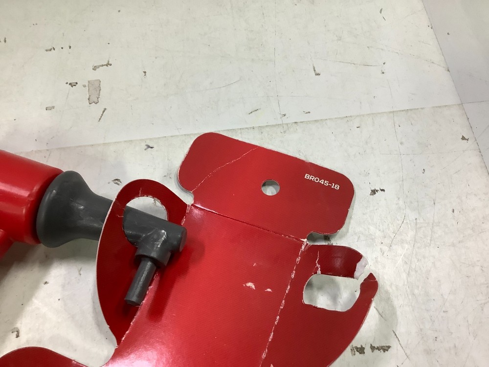 Wooster Br045-18 Paint Roller Frame, Yoke, Polypropylene Handle, 18" Rollers