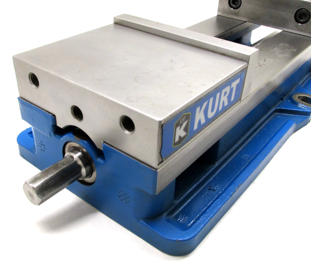 NICE! KURT ANGLOCK 6" MILLING MACHINE VISE w/ JAWS & HANDLE - #D688
