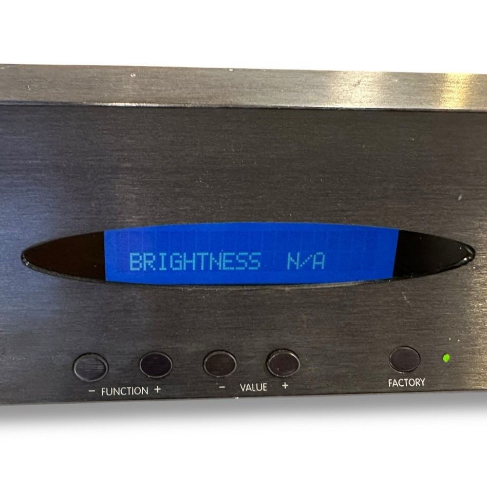 Faroudja DVP-3000 Digital Video Processor / Line Scaler