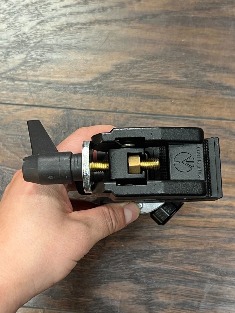 Sinnofoto Q-08 Tripod Ball Head w/additional attachment