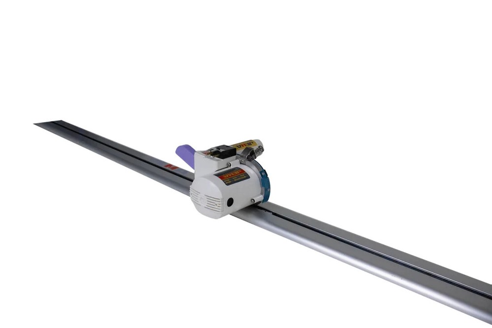 JM-B-11 (INDUSTRIAL FABRIC CUTTING MACHINE)