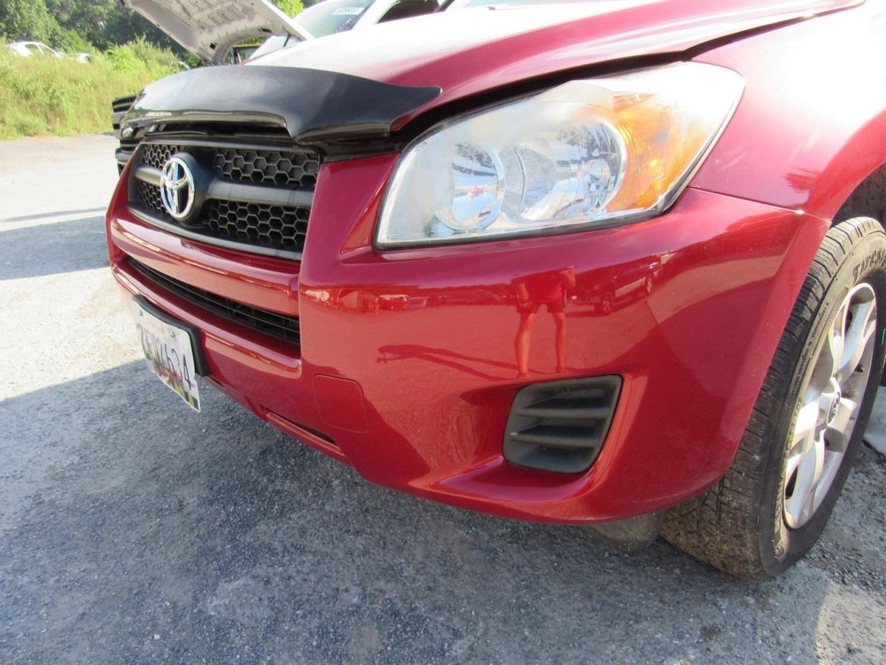 RAV 4 2011 Glove Box 1065521