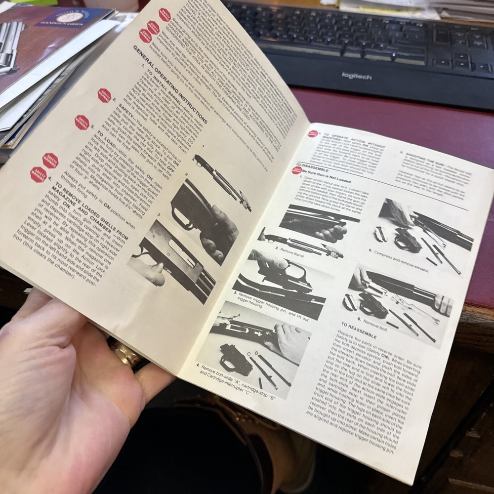 MOSSBERG MODEL 500 Field & Trap Style SHOTGUN OWNERS GUIDE