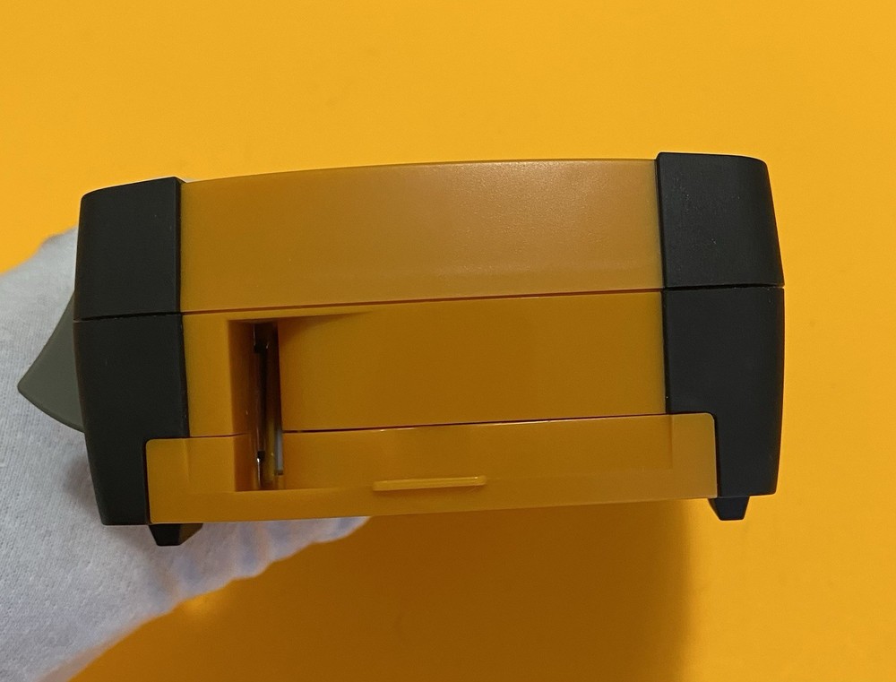 DYMO Rhino 4200 Industrial Label Maker Carry Case Working