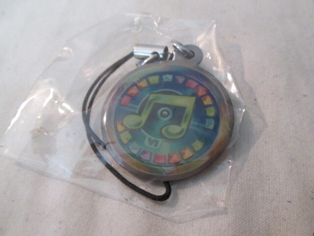 MUSIC NOTE PHONE CHARM