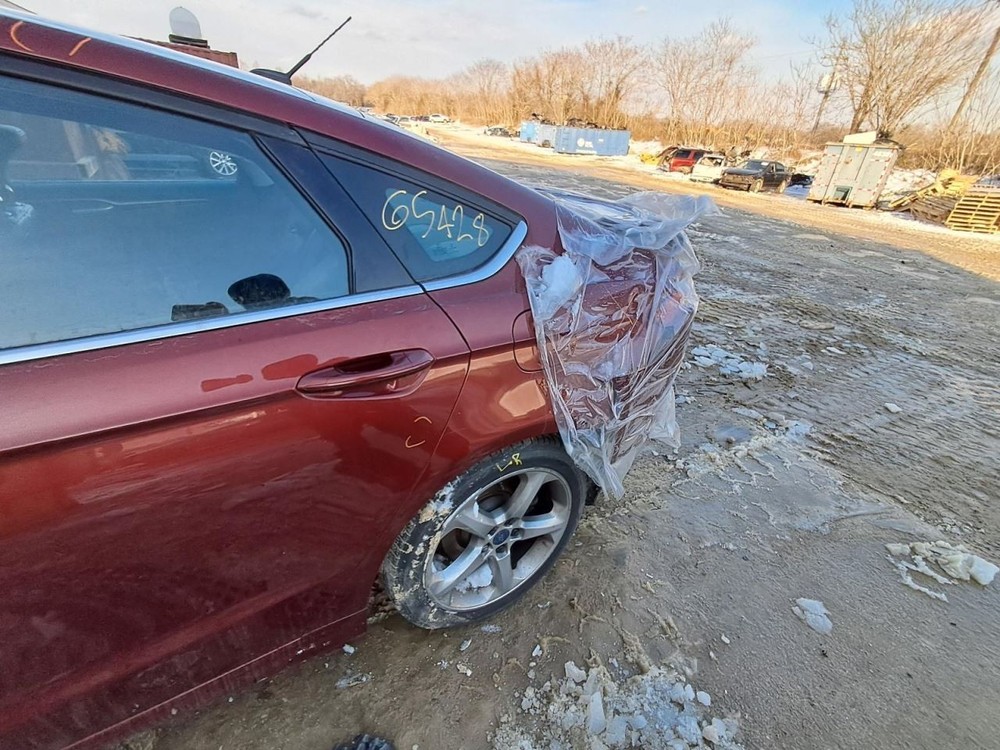 2014 Ford Fusion 4.2 Display Screen - Used, No Anti-Theft Code, Reprogram Needed