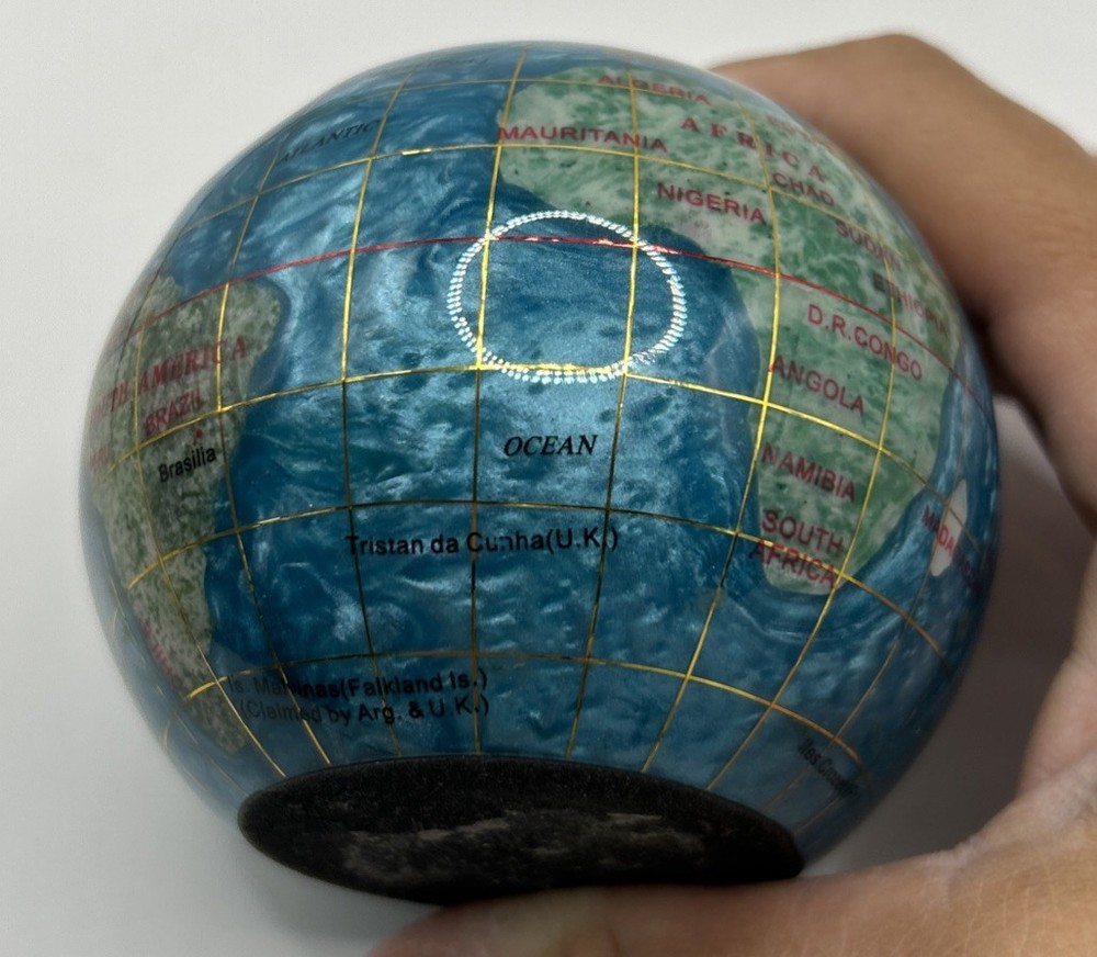 Gemstone Globe Blue