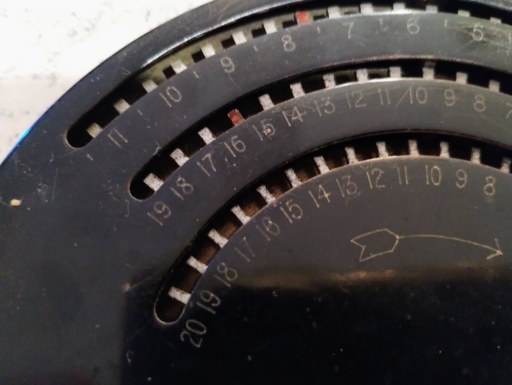 The BriCal - Money Calculating Machine, circa 1907, adding machine/calculator