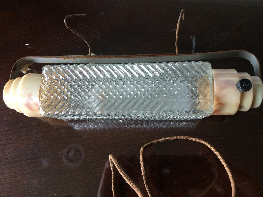 Antique Art Deco Wall Hanging Light Lamp Crazy Cool