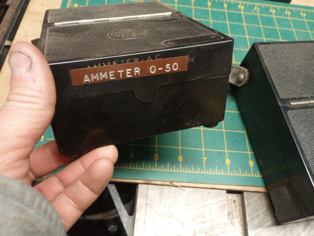 2 Vintage Ge Test Meters