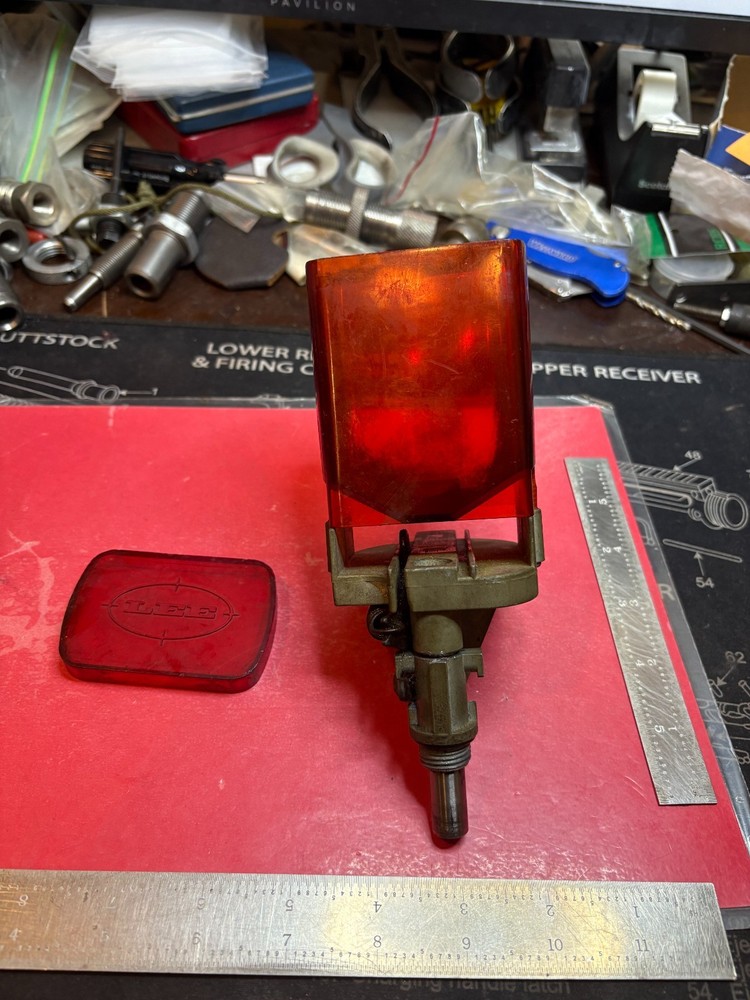 Lee AUTO Disk Powder Measure Lot#102