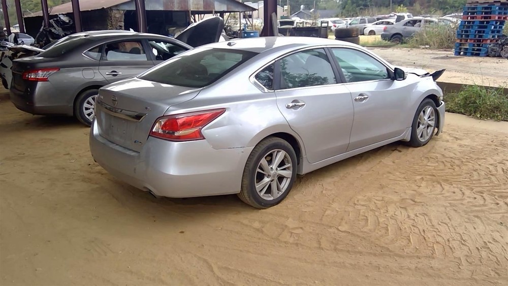 ALTIMA 2013 Fuse Box Cabin 6713