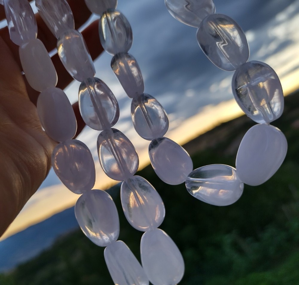 Vintage plastic necklace