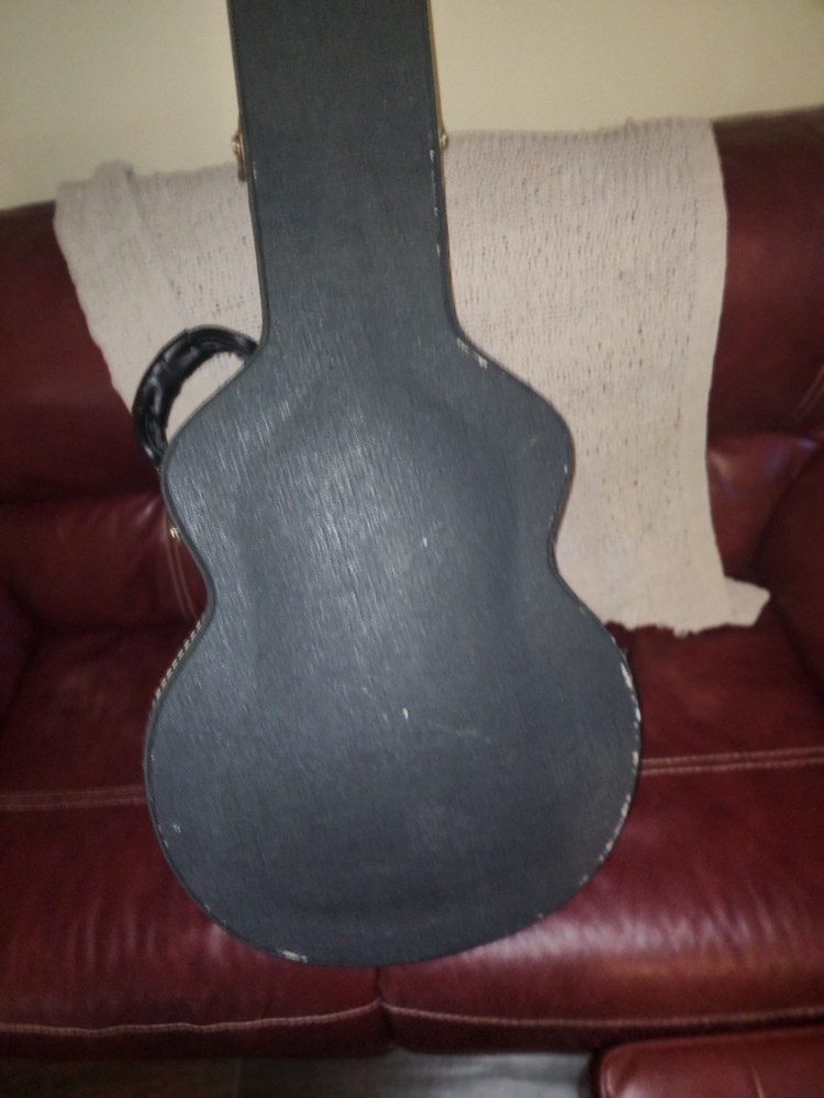 Crafter SJC 330 EQ