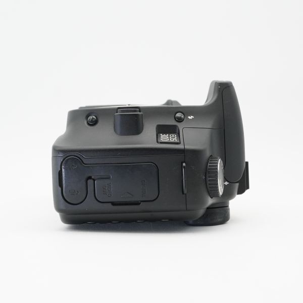 , Canon EOS 30D digital SLR #B2880