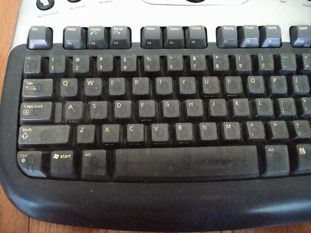 Microsoft Wireless Keyboard Multimedia Optical Desktop Mouse 1008 USB PS2 Tested