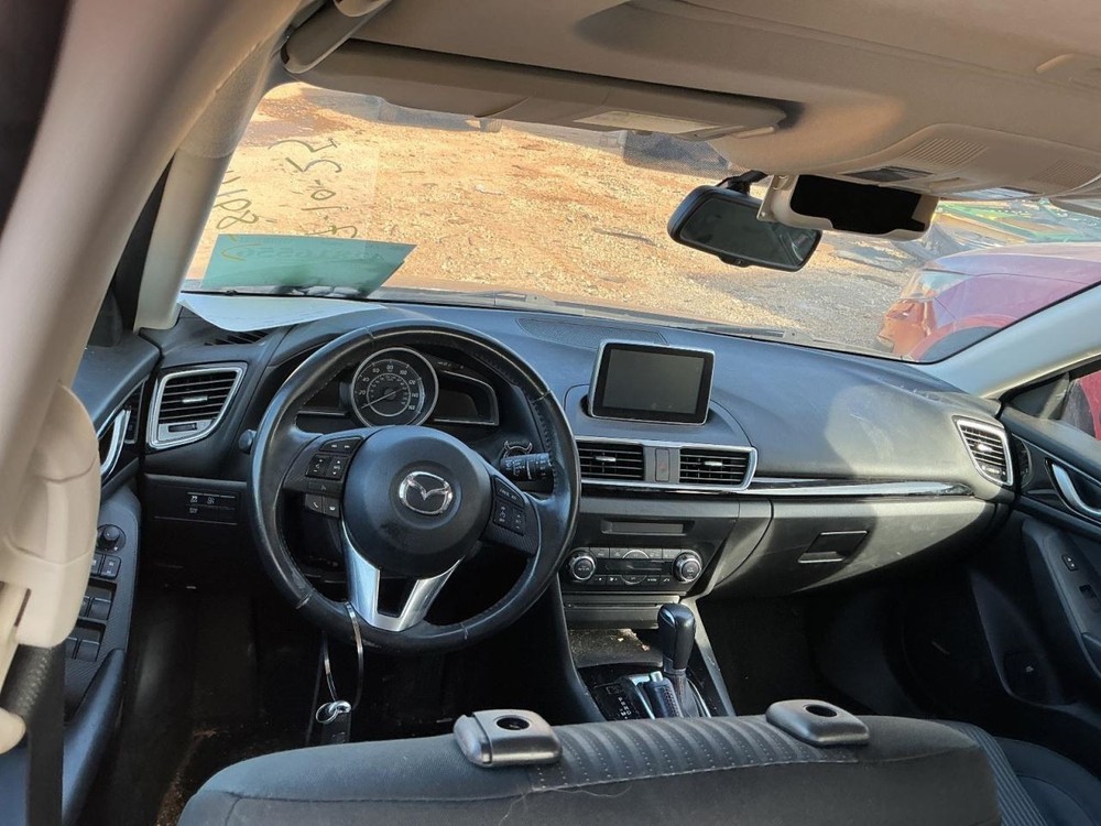 3 2016 Glove Box 4920055