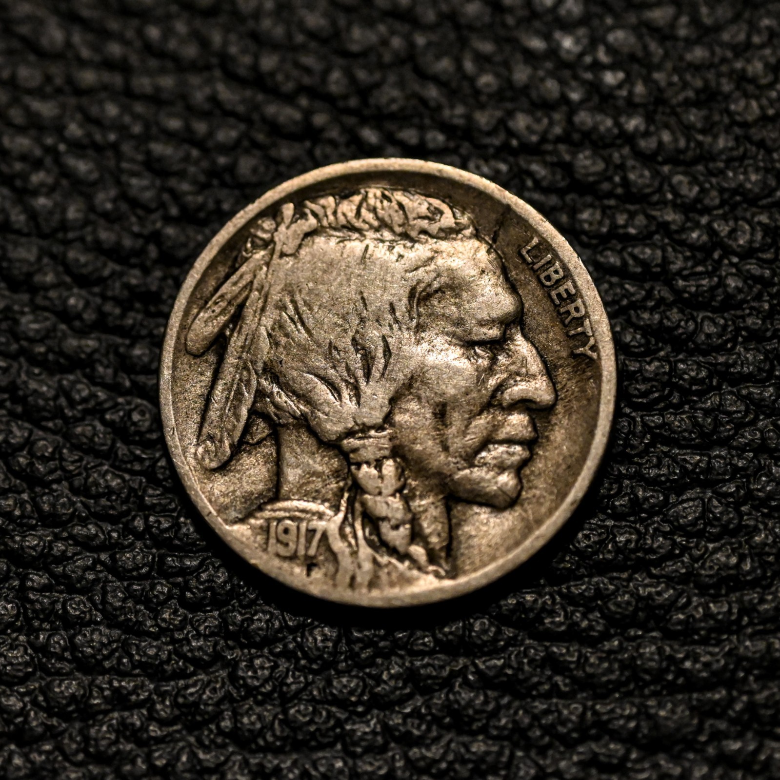 (ITM-7639) 1917-D Buffalo Nickel ~ Very Fine (VF) Cndtn ~ COMBINED SHIPPING!