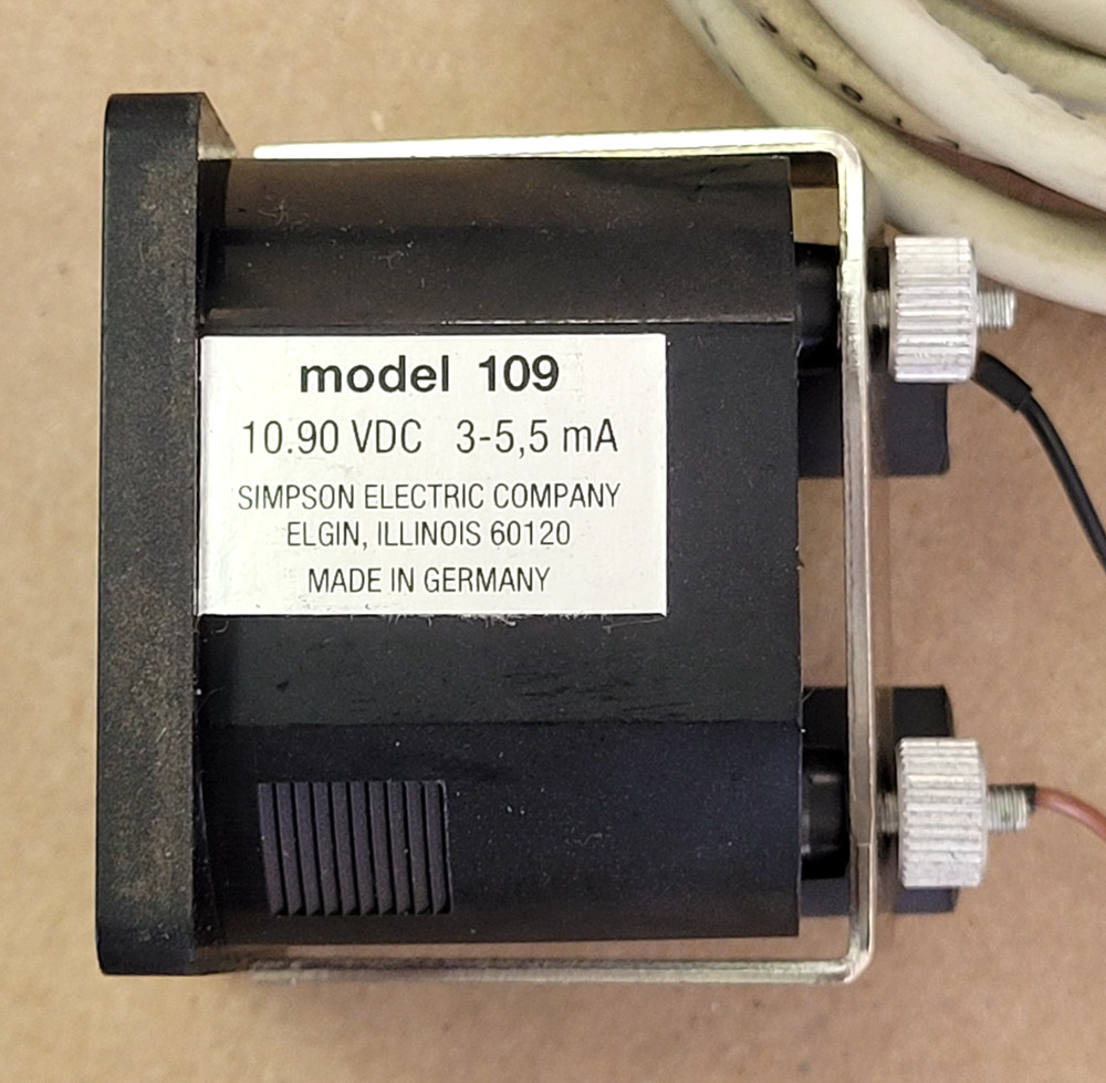 SIMPSON MODEL 109 ELAPSED TIME METER 10.90 VDC 3-5,5 MA
