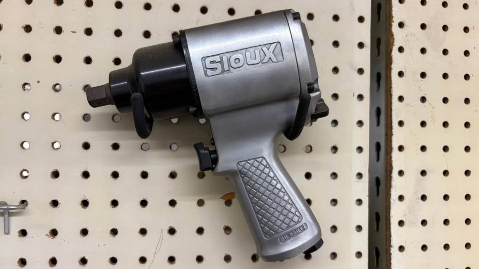 Sioux Model 5051A 1/2" Impact Wrench