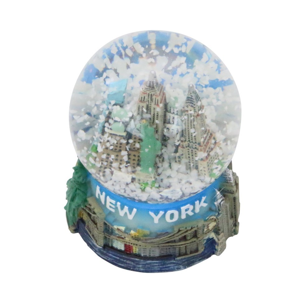 Mini New York Skyline Snow Globe Souvenir
