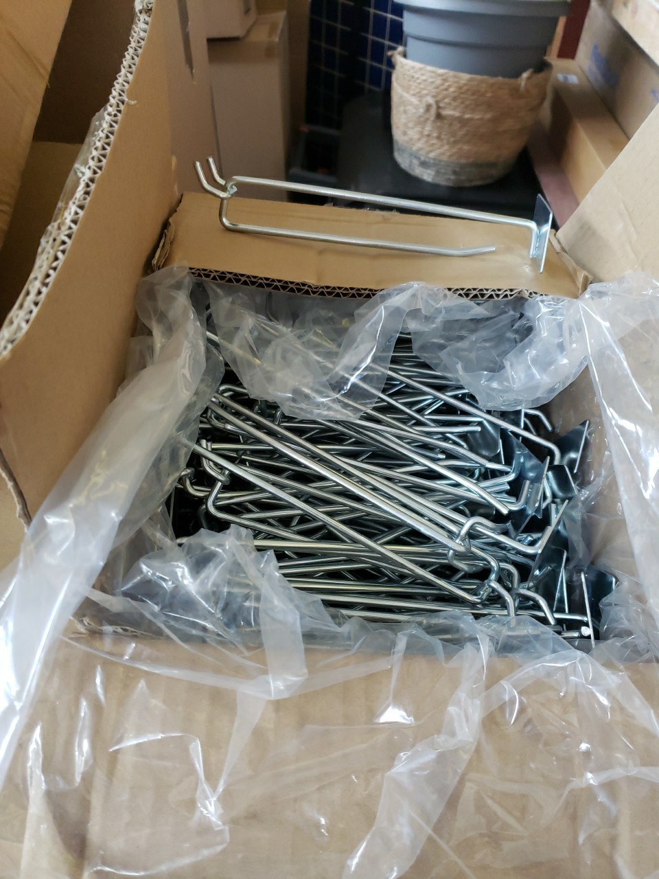 Pegboard hooks 6" with Price tags holder  box of 100