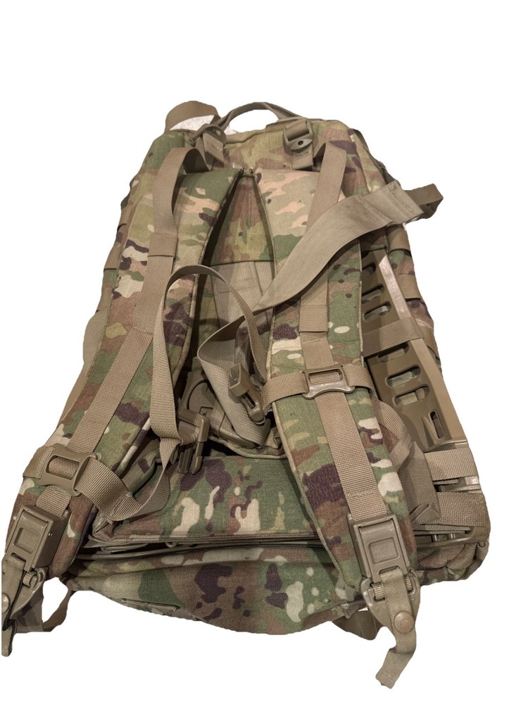 USGI-OCP/MULTICAM-MEDIUM RUCKSACK-COMPLETE-BOTTOM POCKET excellent condition