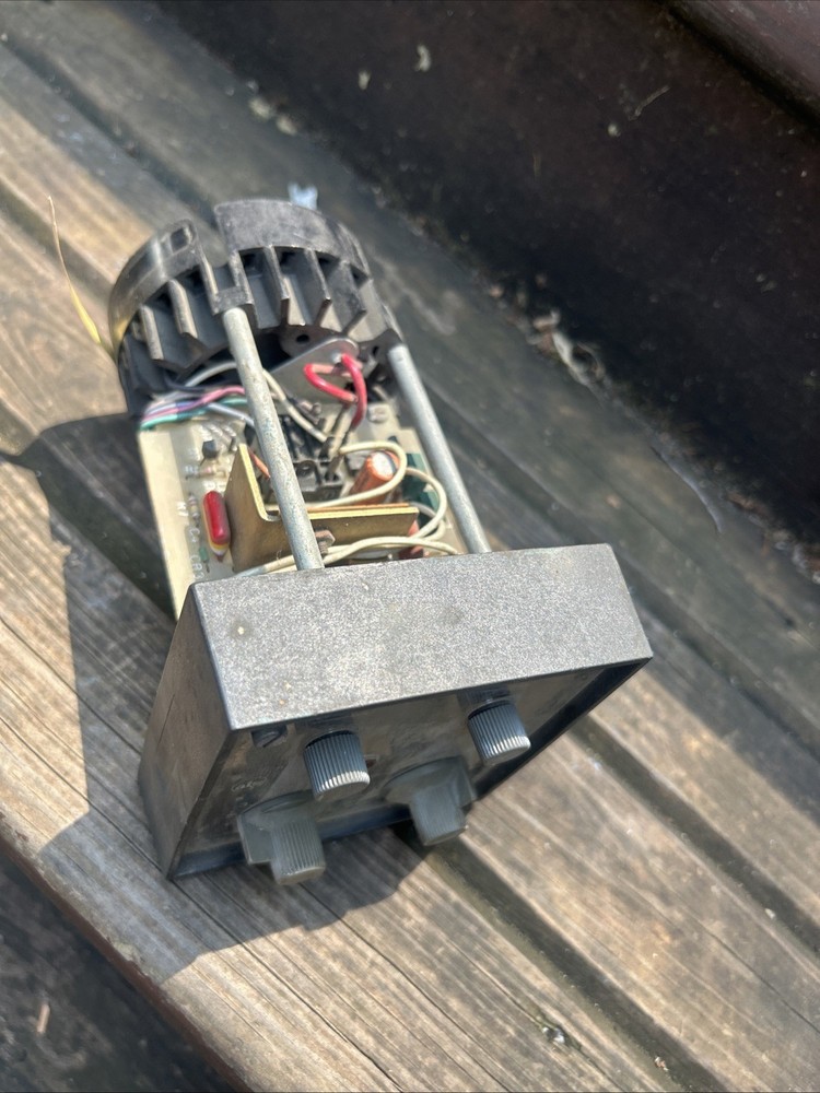 ATC 342A200Q10PX Repeat Cycle Timer 120 Vac