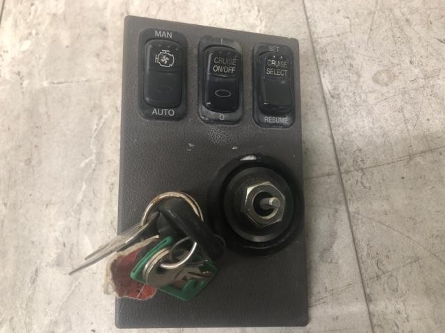 2010-2023 Peterbilt 337 IGNITION Dash Panel - Used