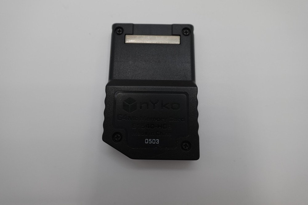 Nyko Nintendo GameCube memory card 128mb 2043 Blocks