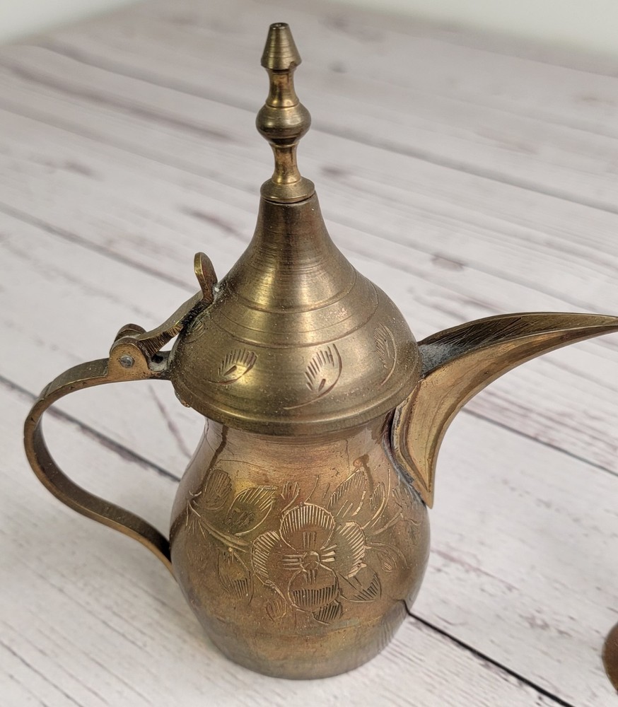 Decorative Middle Eastern Turkish Brass Vtg Coffee Tea Dallah Server