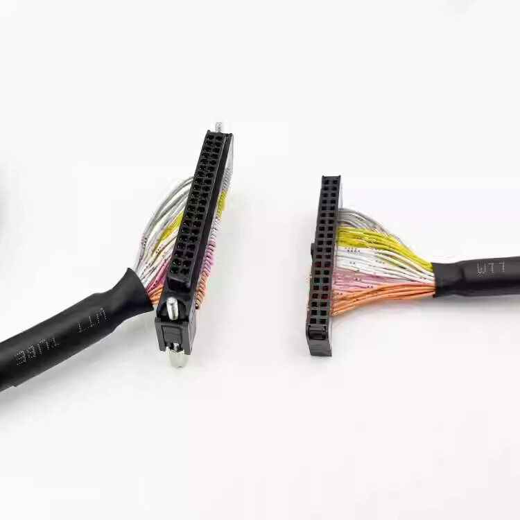 FA-CBL05FMV FA-CBL10FMV FA-CBL15FMV FA-CBL20FMV FA-CBL30FMV Servo Coding line