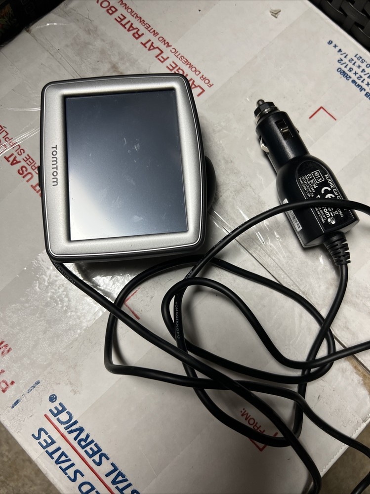 TomTom ONE 310 N14644 GPS NAVIGATION SYSTEM TOUCH SCREEN VOICE