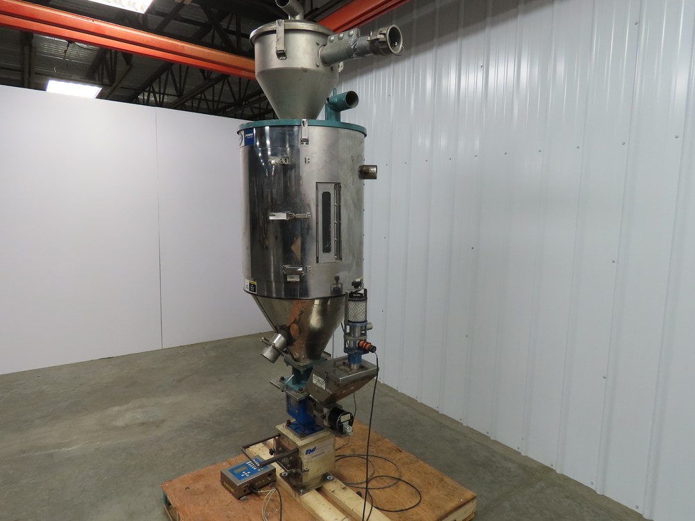 Una-Dyn Solid Cone Hopper, #150, Insulated, Stainless W/Autoload OS-10 Feeder