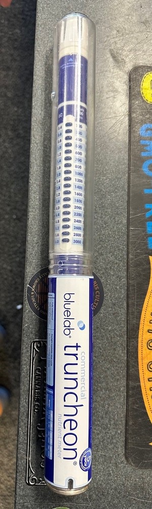 Bluelab Commercial Truncheon Nutrient Meter