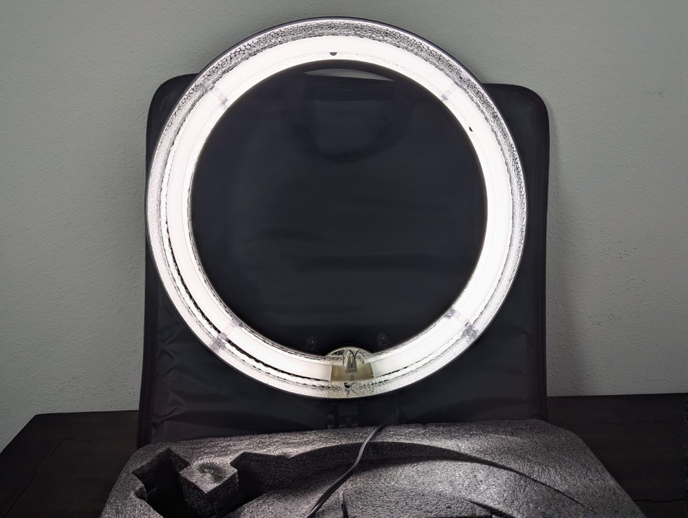 Neewer RL-18, Large 18 Inch Ring Light 55W LED Ringlight, Diffuser & Case *READ*