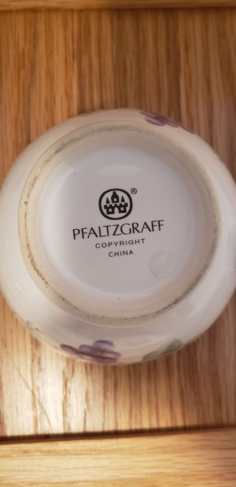 Pfaltzgraff Grapevine Tea For One, Teapot & Cup w/Lid EUC