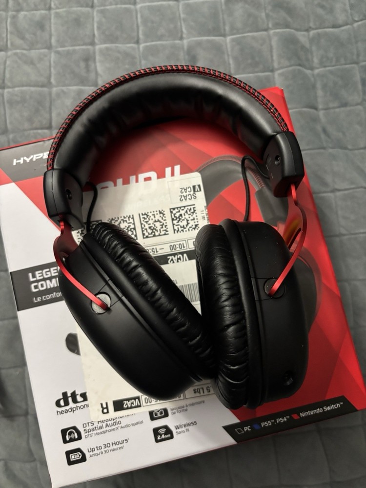 HyperX Cloud II Wireless Gaming Headset