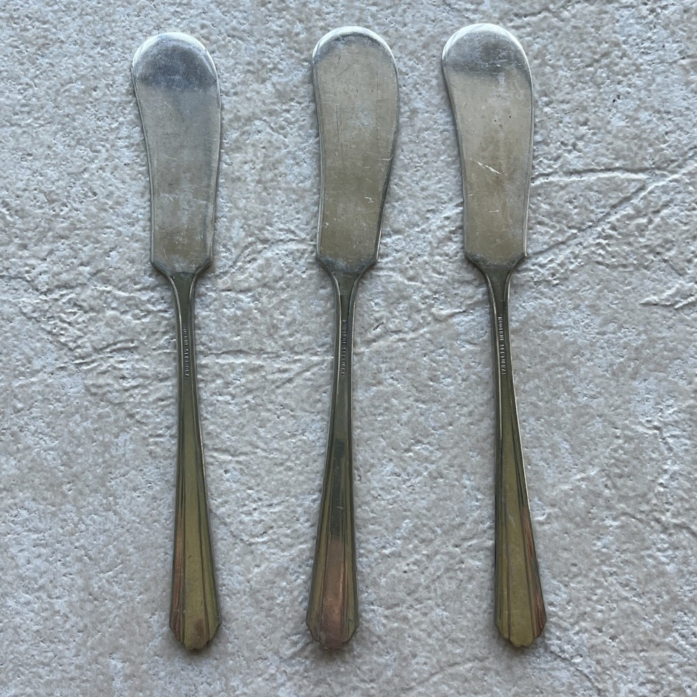 National Silver Co. Moderne Pattern Silverplate Flat Handle Butter Spreader 3 PC