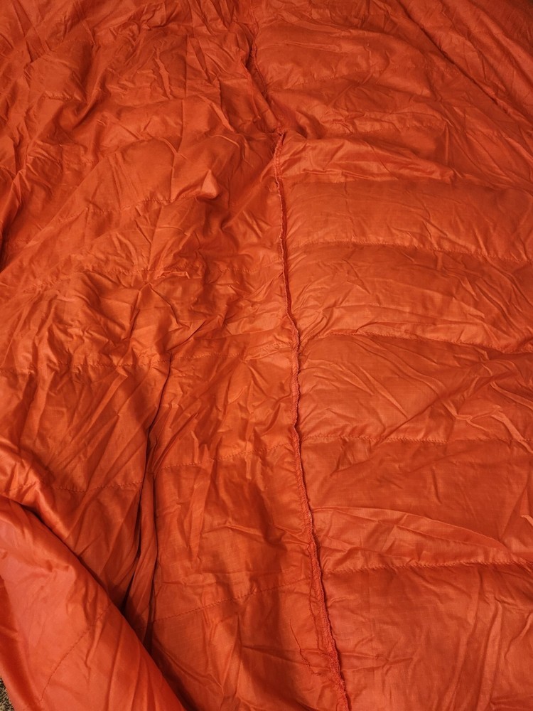THE NORTH FACE Orange Down Sleeping Bag 32"x82"