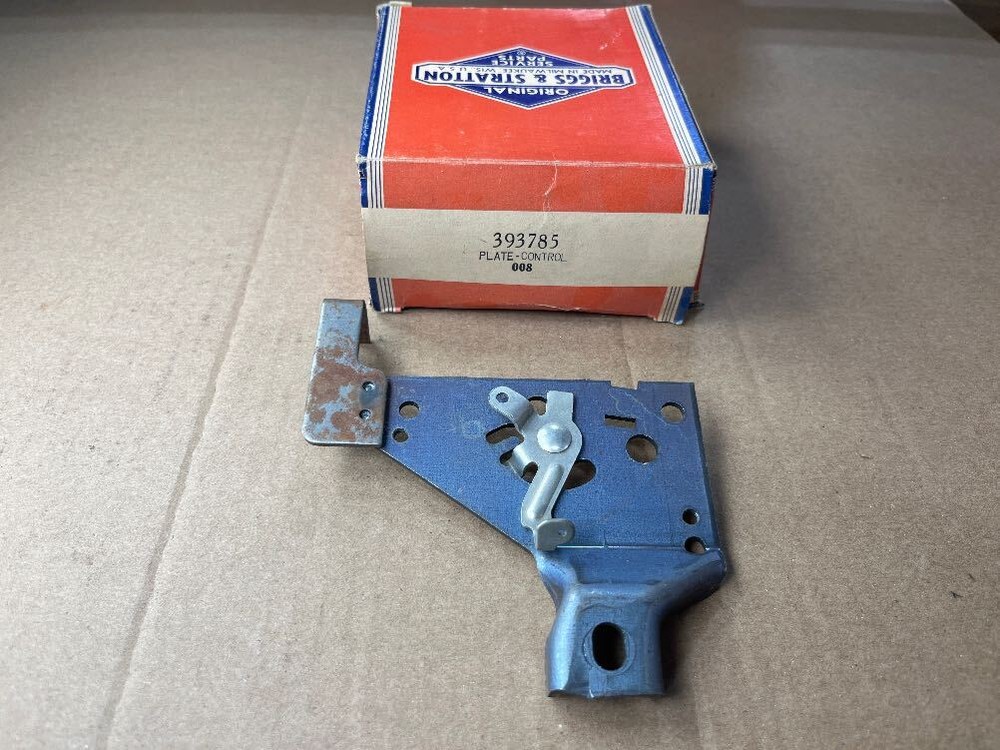 Briggs & Stratton 393785 CONTROL BRACKET