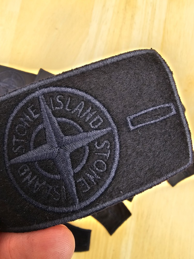 Authentic Stone Island Navy Badge Patch With Black Buttons