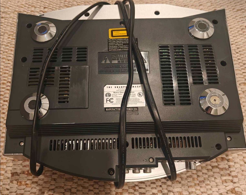 Sharper Image Metro One GM401 Stereo CD Player Silver AUX Input UNTESTED