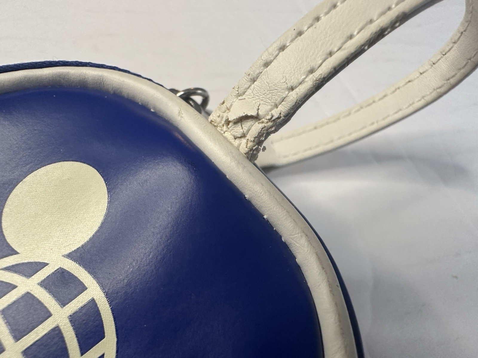 Vintage Disney Epcot Coin Purse Belt Strap Mini Bag Wristlet