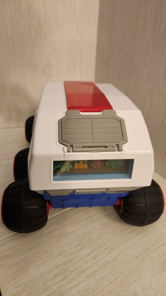 Lakeshore Learn & Play Explore Rover Space Vehicle Complete With 2 Figures