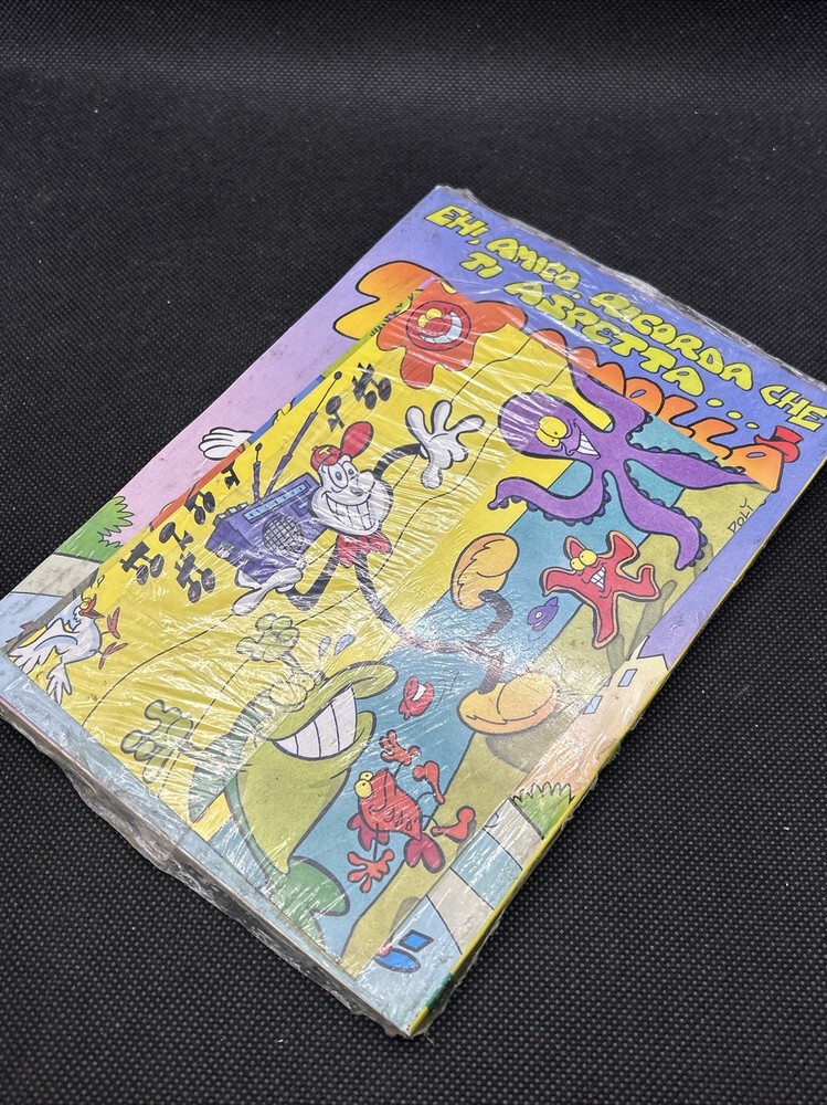 TIRAMOLLA 24 WITH SEALED CELLOPHANE GADGETS