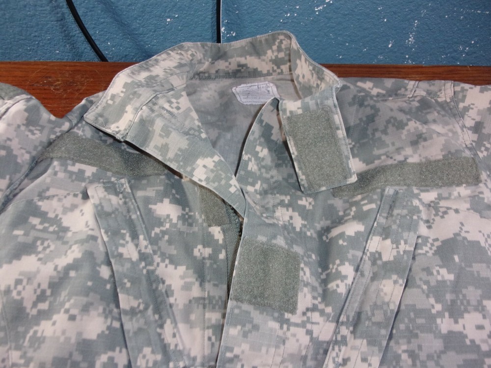 ACU DIGITAL RIPSTOP COMBAT TACTICAL JACKET COAT SIZE EXTRA SMALL LONG