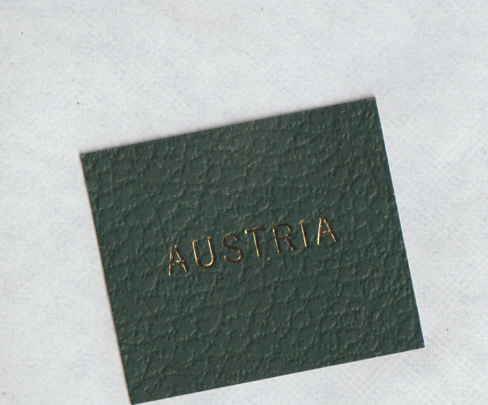 BINDER LABEL - AUSTRIA NEVER USED