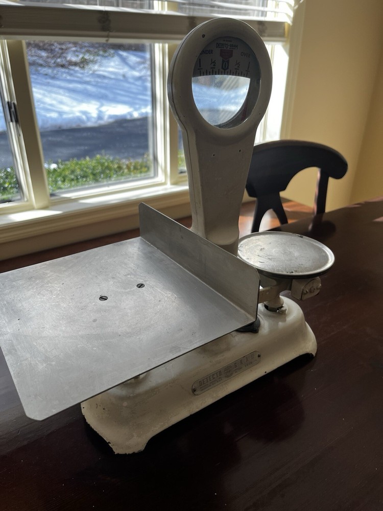 Antique balance scale - "Detecto-Gram"